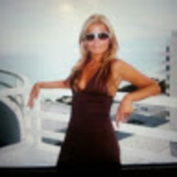 Meet your Posher, Stella - Picture 1 of 1